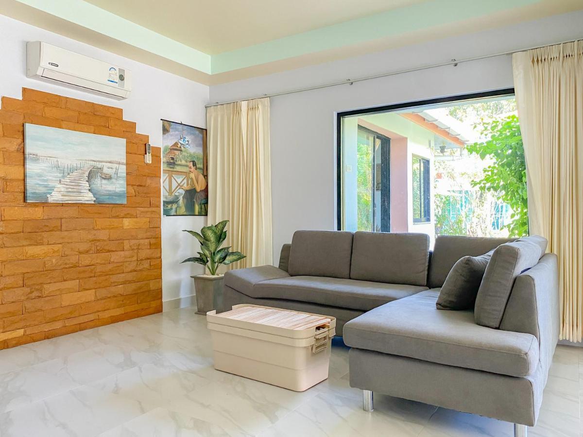Tina'S Living Paradise - Guesthouses With Private Pool バンペー エクステリア 写真