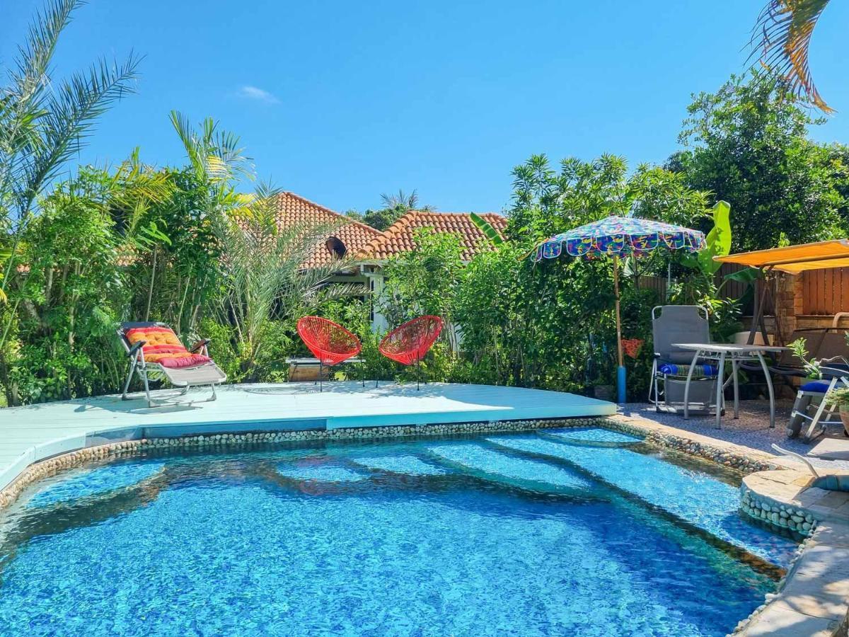 Tina'S Living Paradise - Guesthouses With Private Pool バンペー エクステリア 写真